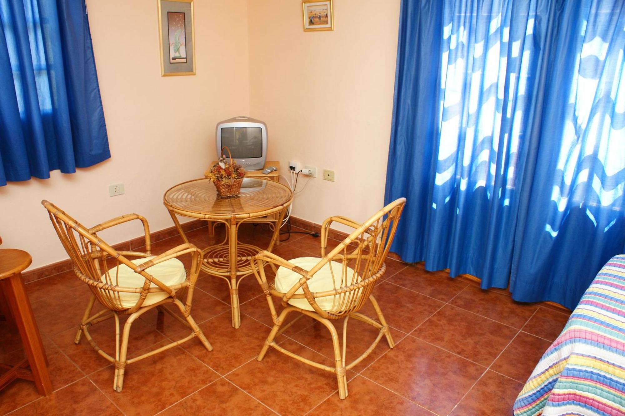 Apartamentos Nelly Valle Gran Rey Camera foto